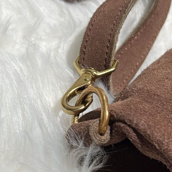 Parker Clay Tan Sued Leather Crossbody Purse B91 - Picture 3 of 8